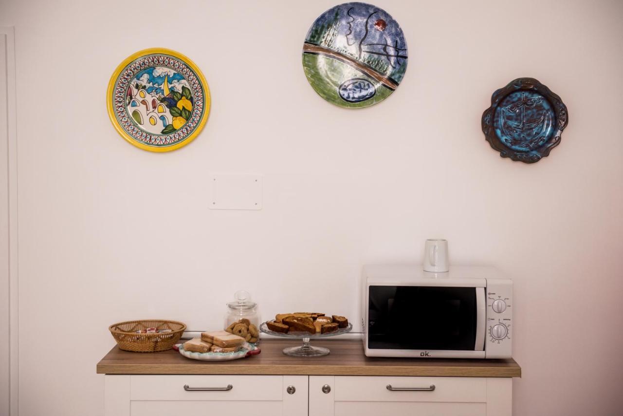Stella Del Mattino Bed & Breakfast Salerno Ngoại thất bức ảnh